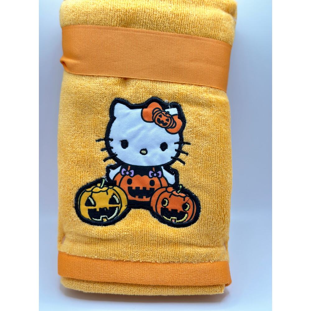 Hello Kitty Halloween Hand Towel Set